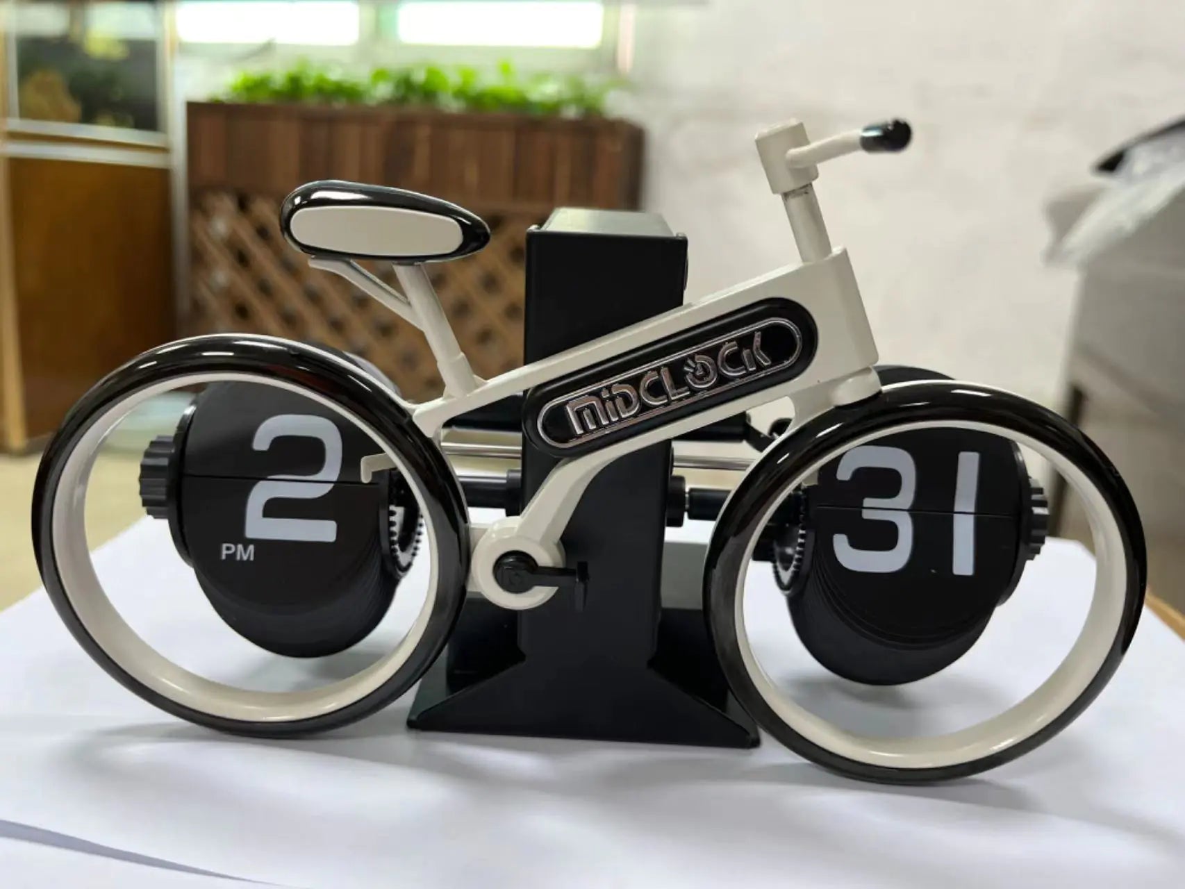 Elegance Retro Flip Clock for Home